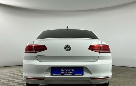 Volkswagen Passat B8 рестайлинг, 2018 год, 2 199 000 рублей, 5 фотография