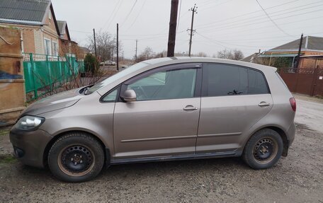 Volkswagen Golf Plus II, 2012 год, 800 000 рублей, 5 фотография