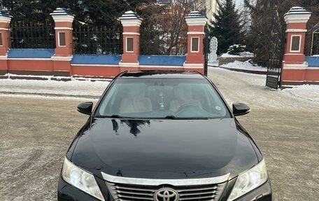 Toyota Camry, 2012 год, 2 200 000 рублей, 1 фотография