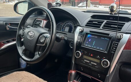 Toyota Camry, 2012 год, 2 200 000 рублей, 5 фотография