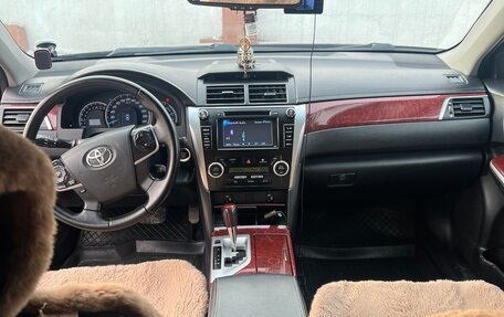 Toyota Camry, 2012 год, 2 200 000 рублей, 7 фотография