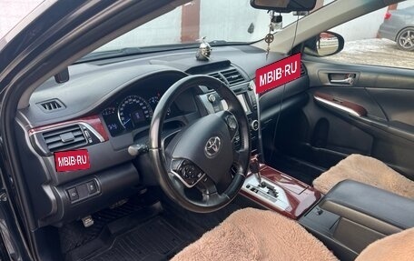 Toyota Camry, 2012 год, 2 200 000 рублей, 9 фотография