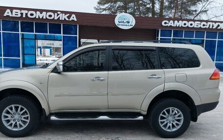 Mitsubishi Pajero Sport II рестайлинг, 2011 год, 1 600 000 рублей, 17 фотография