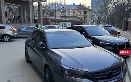 Honda Accord IX рестайлинг, 2013 год, 2 350 000 рублей, 2 фотография