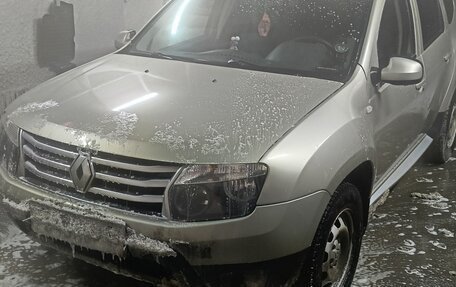 Renault Duster I рестайлинг, 2012 год, 945 000 рублей, 1 фотография