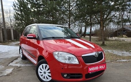 Skoda Fabia II, 2008 год, 595 000 рублей, 2 фотография