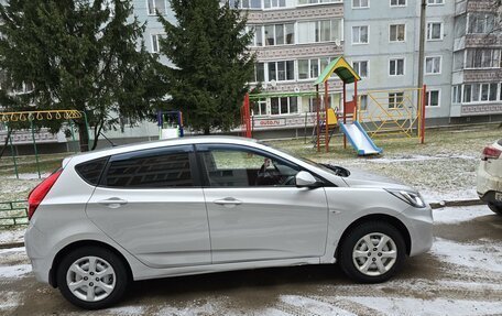 Hyundai Solaris II рестайлинг, 2012 год, 710 000 рублей, 7 фотография