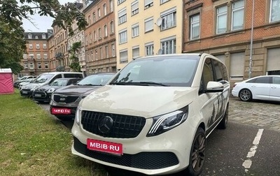 Mercedes-Benz V-Класс, 2021 год, 5 500 000 рублей, 1 фотография