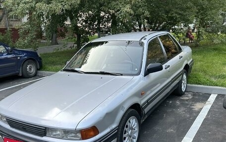 Mitsubishi Galant VIII, 1989 год, 130 000 рублей, 4 фотография