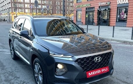 Hyundai Santa Fe IV, 2019 год, 3 430 000 рублей, 2 фотография