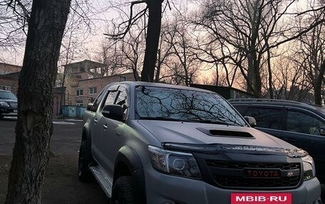 Toyota Hilux VII, 2012 год, 2 450 000 рублей, 11 фотография