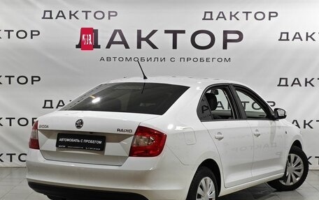 Skoda Rapid I, 2014 год, 900 000 рублей, 4 фотография