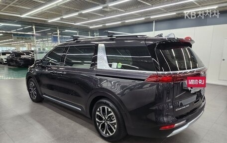 KIA Carnival, 2021 год, 2 790 000 рублей, 4 фотография