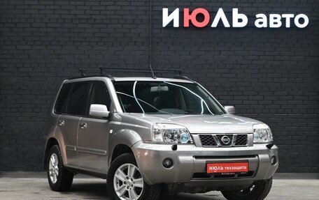 Nissan X-Trail, 2004 год, 900 000 рублей, 3 фотография