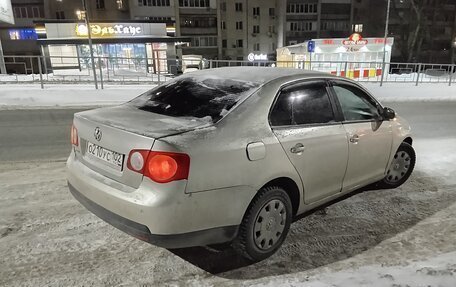 Volkswagen Jetta VI, 2007 год, 350 000 рублей, 3 фотография