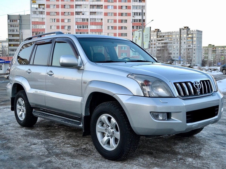 Toyota Land Cruiser Prado 120 рестайлинг, 2009 год, 730 000 рублей, 1 фотография