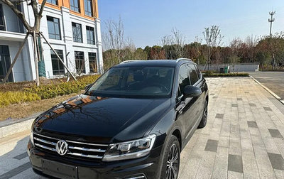 Volkswagen Tiguan II, 2021 год, 1 фотография