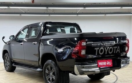 Toyota Hilux VIII, 2021 год, 4 010 000 рублей, 6 фотография