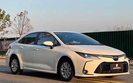 Toyota Corolla, 2021 год, 1 670 000 рублей, 3 фотография