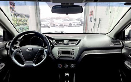 KIA Rio III рестайлинг, 2016 год, 1 089 000 рублей, 17 фотография