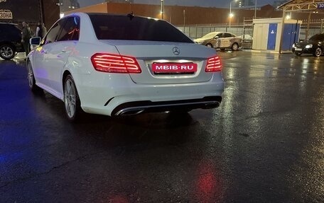 Mercedes-Benz E-Класс, 2013 год, 2 100 000 рублей, 5 фотография