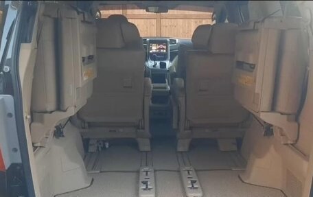 Toyota Alphard III, 2011 год, 3 000 000 рублей, 7 фотография