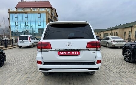 Toyota Land Cruiser 200, 2015 год, 6 200 000 рублей, 6 фотография