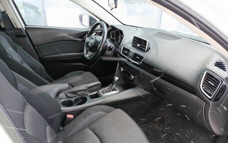 Mazda 3, 2014 год, 1 231 200 рублей, 11 фотография