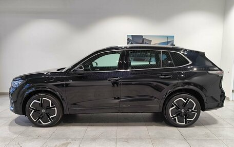 Volkswagen Tiguan, 2024 год, 5 799 000 рублей, 8 фотография