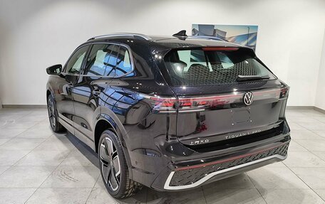 Volkswagen Tiguan, 2024 год, 5 799 000 рублей, 7 фотография