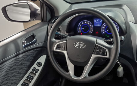 Hyundai Solaris II рестайлинг, 2013 год, 879 000 рублей, 15 фотография