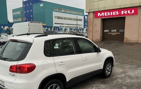 Volkswagen Tiguan I, 2011 год, 1 550 000 рублей, 6 фотография