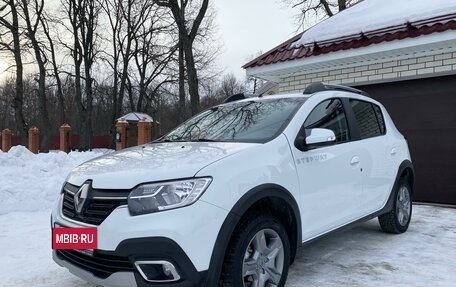 Renault Sandero II рестайлинг, 2020 год, 1 217 000 рублей, 4 фотография