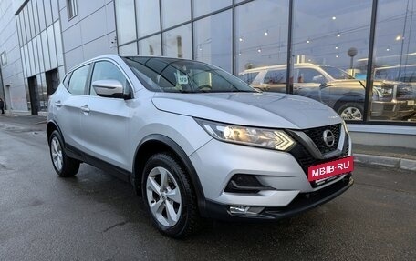 Nissan Qashqai, 2019 год, 1 799 000 рублей, 3 фотография