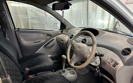 Toyota Platz, 2000 год, 335 000 рублей, 8 фотография