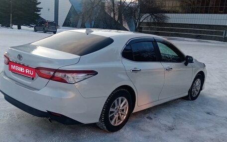 Toyota Camry, 2019 год, 2 850 000 рублей, 3 фотография