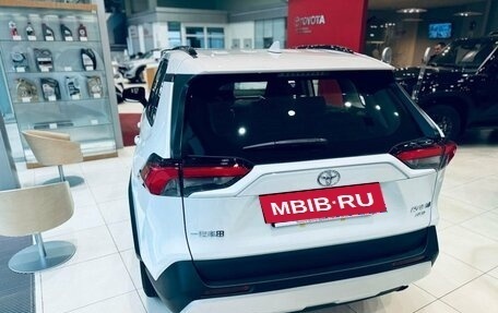 Toyota RAV4, 2024 год, 5 030 000 рублей, 6 фотография