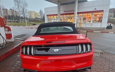 Ford Mustang VI рестайлинг, 2018 год, 3 250 000 рублей, 19 фотография