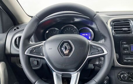 Renault Logan II, 2018 год, 994 000 рублей, 9 фотография