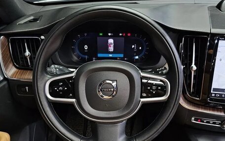 Volvo XC60 II, 2021 год, 4 800 000 рублей, 7 фотография