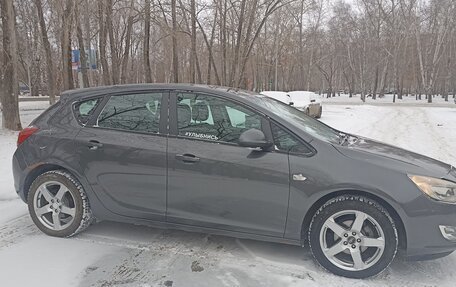 Opel Astra J, 2012 год, 800 000 рублей, 3 фотография