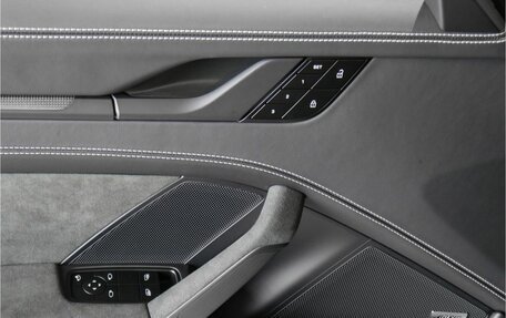 Porsche 911, 2024 год, 30 800 000 рублей, 9 фотография