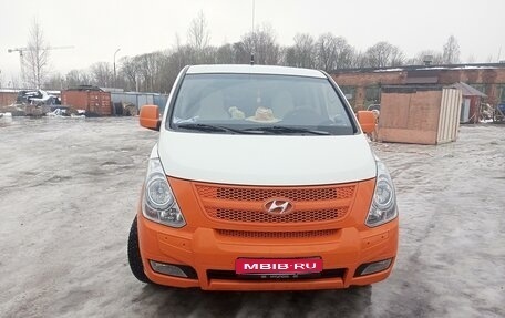 Hyundai Grand Starex Grand Starex I рестайлинг 2, 2009 год, 1 400 000 рублей, 1 фотография