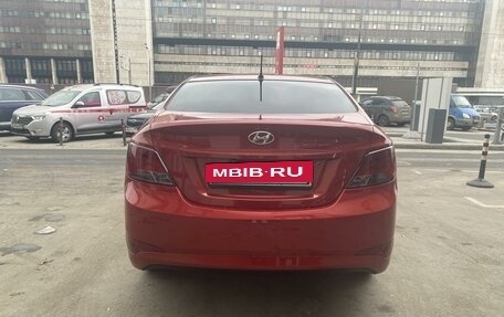 Hyundai Solaris II рестайлинг, 2016 год, 870 000 рублей, 5 фотография