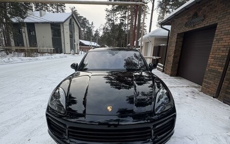 Porsche Cayenne III, 2020 год, 10 900 000 рублей, 21 фотография