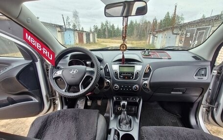 Hyundai ix35 I рестайлинг, 2012 год, 1 350 000 рублей, 3 фотография