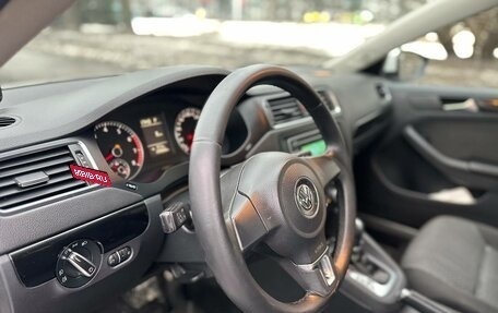 Volkswagen Jetta VI, 2013 год, 835 000 рублей, 8 фотография