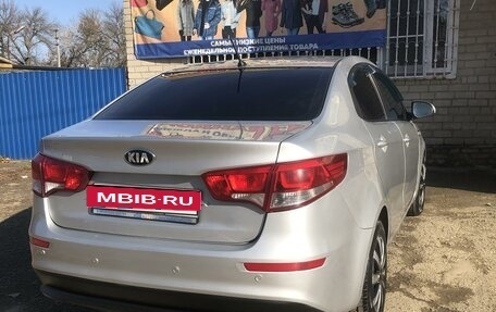 KIA Rio III рестайлинг, 2015 год, 960 000 рублей, 5 фотография