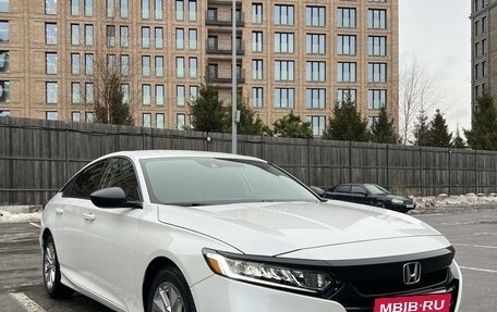 Honda Accord IX рестайлинг, 2019 год, 2 500 000 рублей, 6 фотография