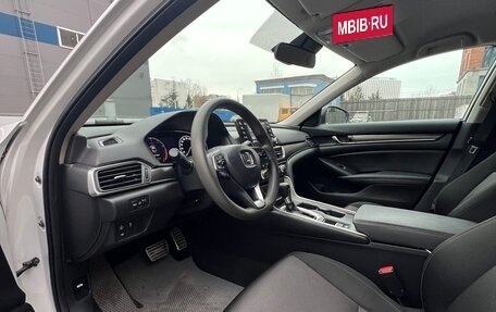 Honda Accord IX рестайлинг, 2019 год, 2 500 000 рублей, 9 фотография